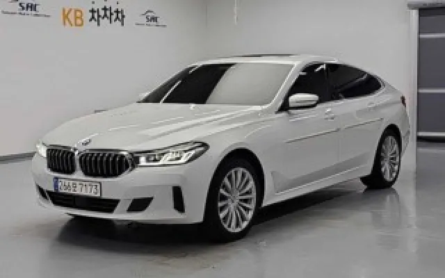 더뉴렉스턴스포츠칸 중고차 6시리즈 GT (G32) 630i xDrive 럭셔리 매물 사진 17 - 2022/04 108,780km