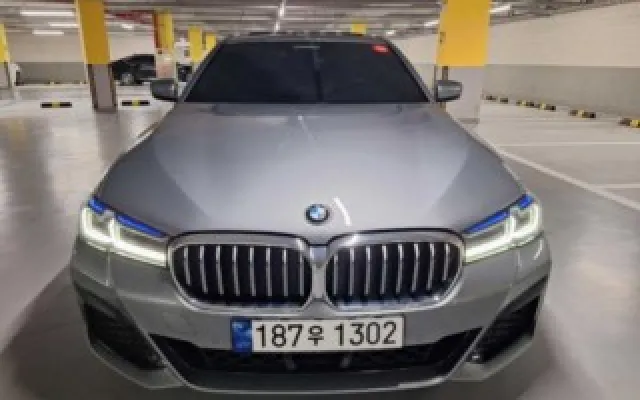 더뉴렉스턴스포츠칸 중고차 5시리즈 (G30) 530i xDrive M 스포츠 매물 사진 6 - 2023/01 22,100km