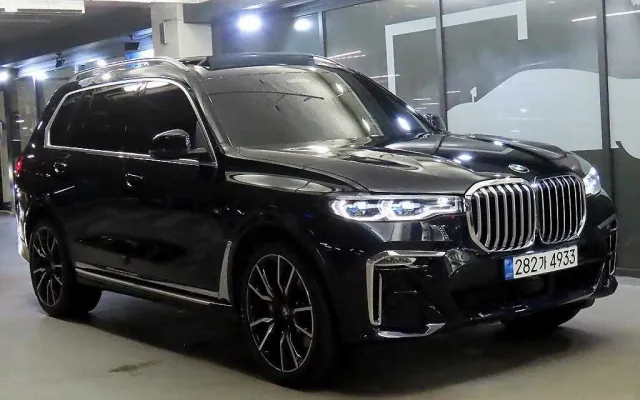 더뉴렉스턴스포츠칸 중고차 X7 (G07) xDrive 40i M 스포츠 매물 사진 17 - 2022/08 28,300km