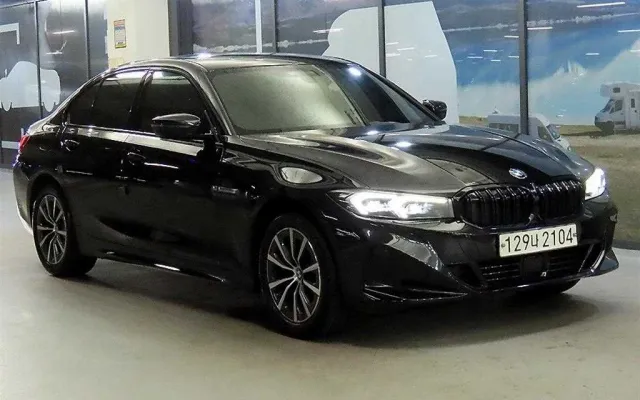 더뉴렉스턴스포츠칸 중고차 3시리즈 (G20) 320i 매물 사진 19 - 2022/12 22,607km